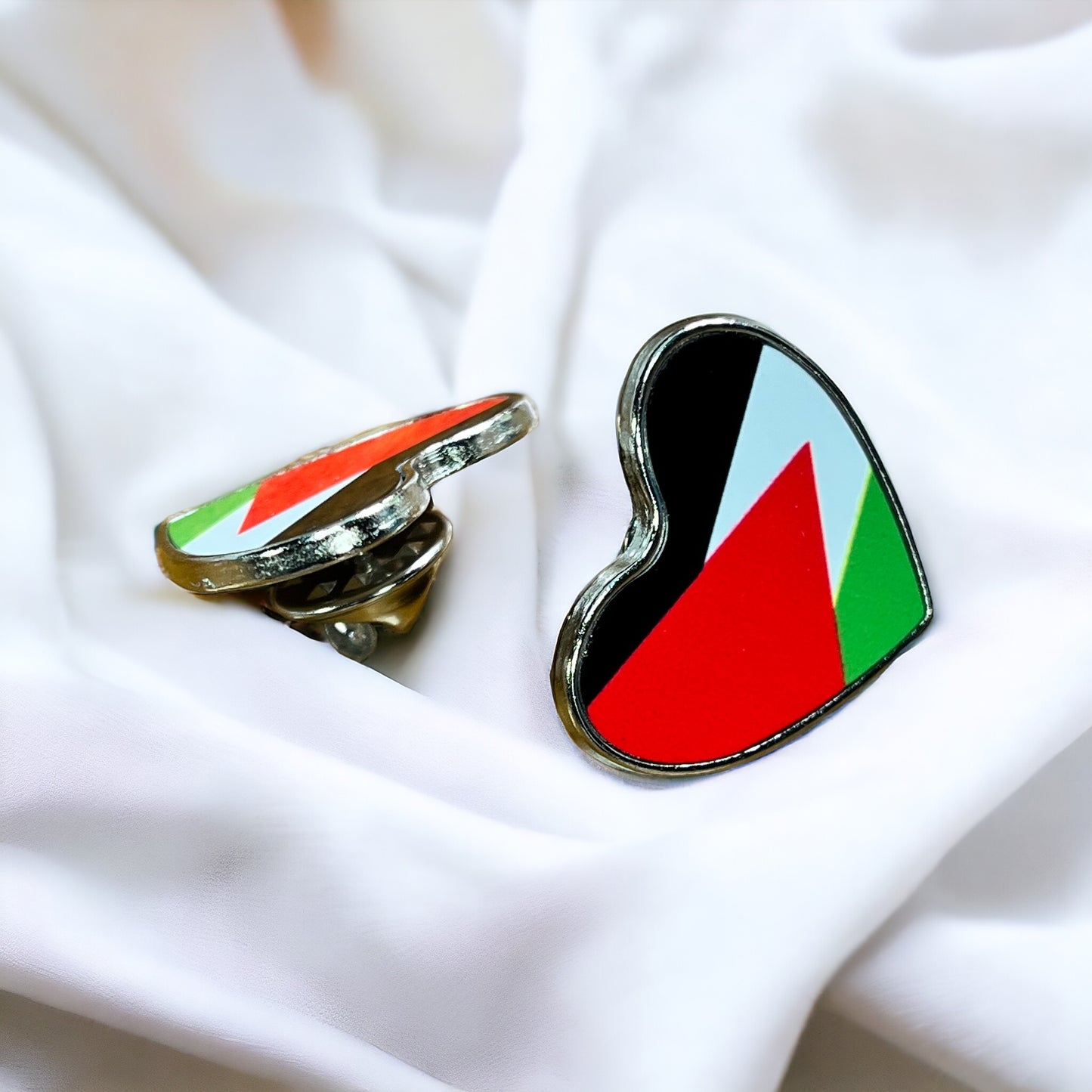 Palestine Flag Metal Heart Pinback Lapel Button - Hat Pin - Backpack Pin