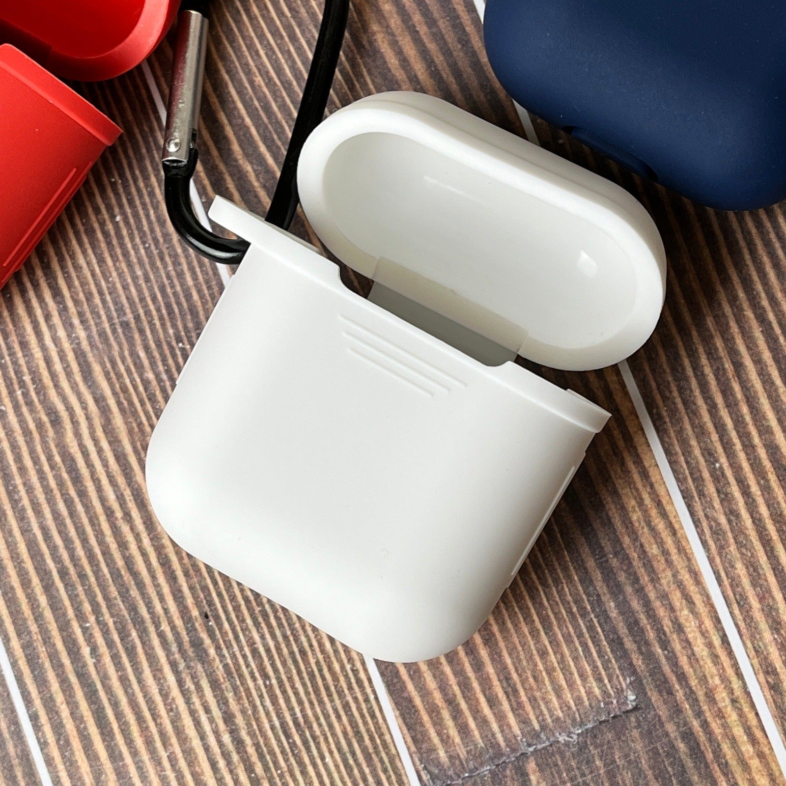 Silicone Airpod Case for Generation 1 or 2 with Clip - CLEARANCE
