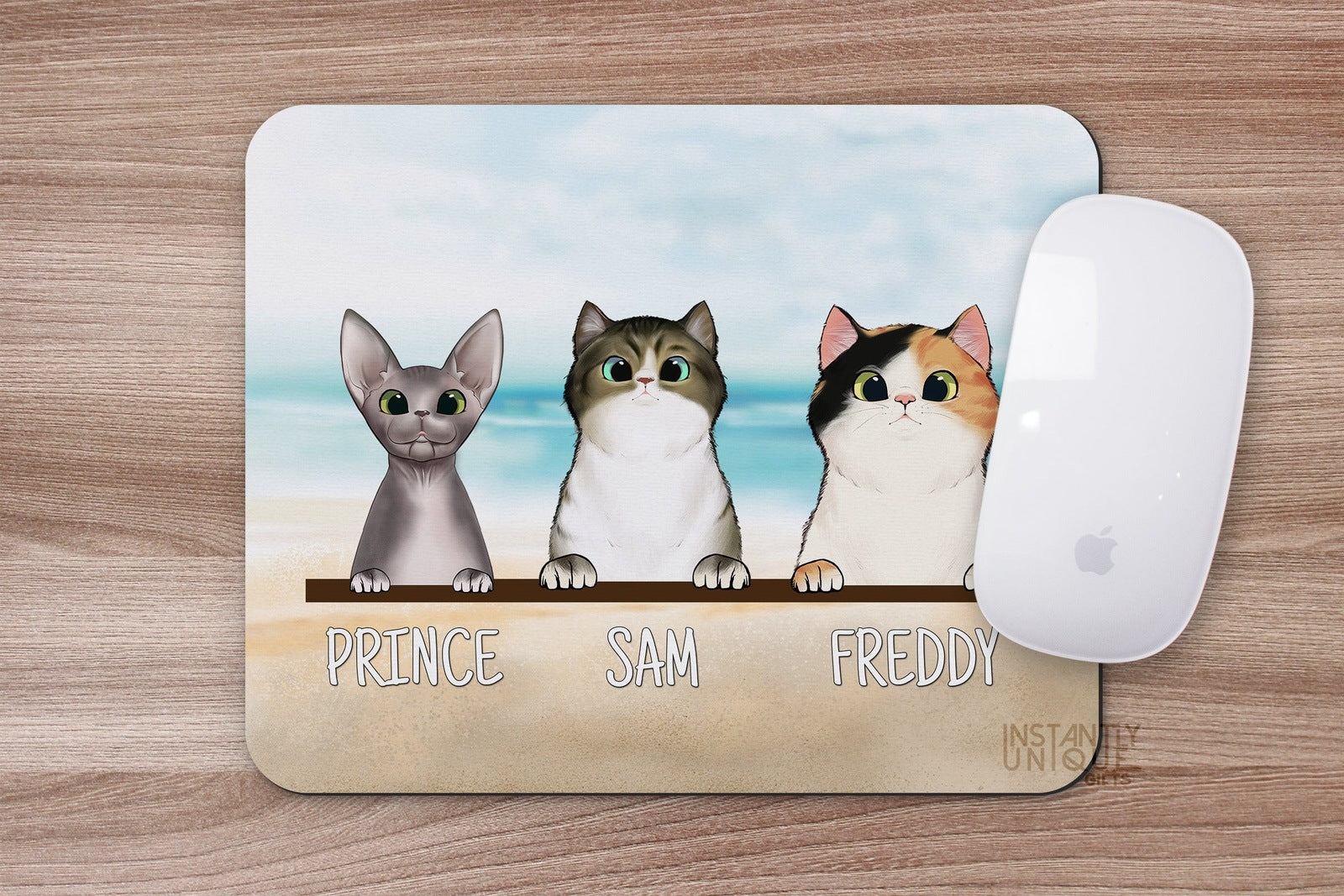 Customized Peeking Cats at the Beach Mouse Pad